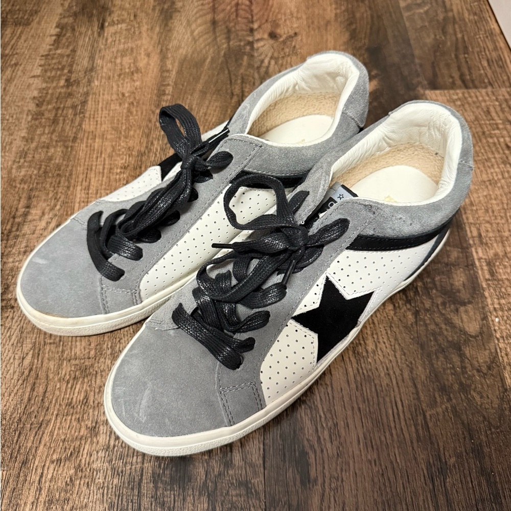 Women’s Vintage Havana Gray and White Sneakers with Black Star